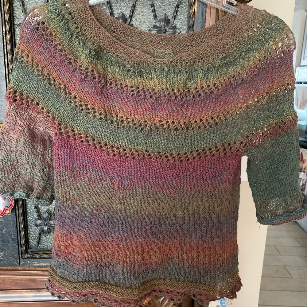 100% wool multy color